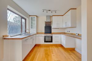 Kitchen- click for photo gallery